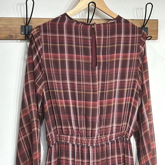 Dolan Long Sleeve Dress - Picture 7 of 11